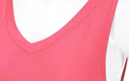 Women’s Sleeveless V-Neck Flowy Blouse